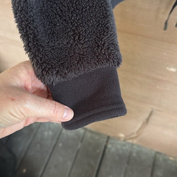 All in Motion black women’s cropped fleece size medium - Picture 5 of 7